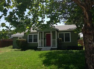 4913 Royal Dr, Fort Worth, TX 76116