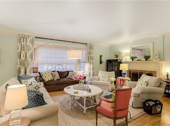 5th image of 10147 Camden Ln