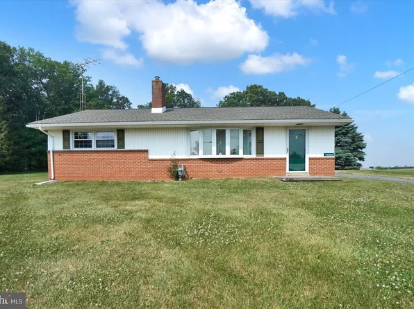 15900 Sawmill Rd, Stewartstown, PA 17363