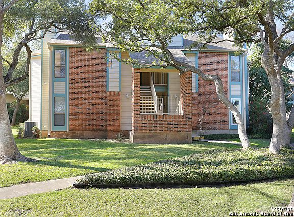 3rd image of 4839 Brandeis St APT 821-G