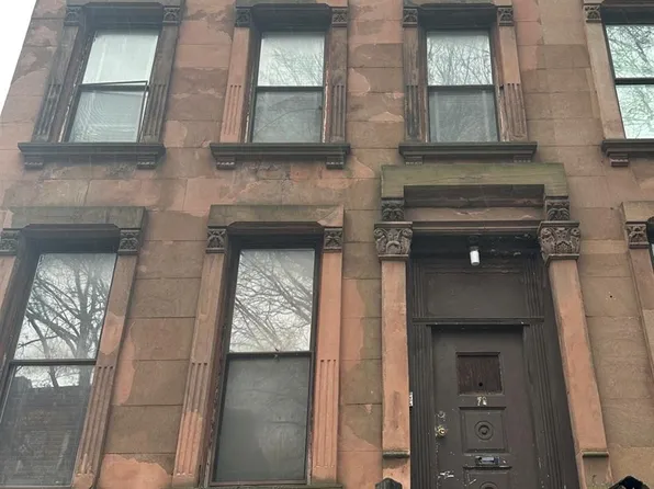 76 Macon Street, Brooklyn, NY 11216