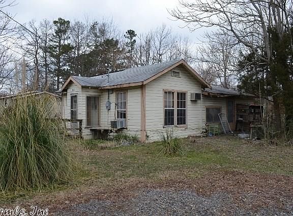 4th image of 1101 Oak Grove Ave