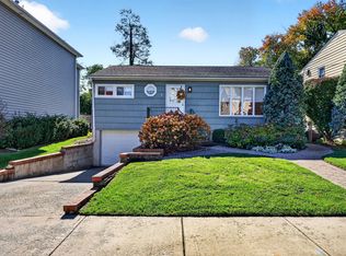 37 Gray St, Montclair, NJ 07042