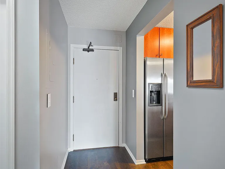 401 S 1st St #603 — Photo 11