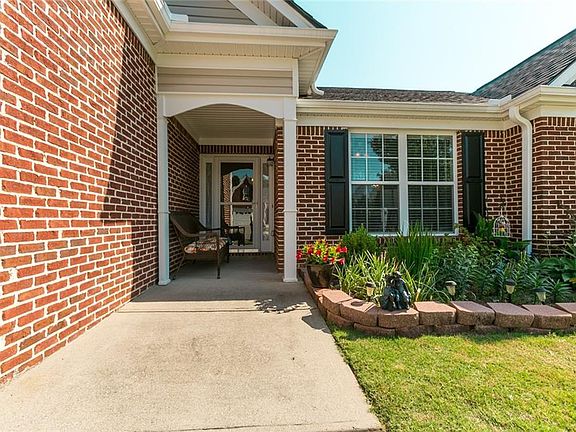 3rd image of 1518 Dulwich Ct