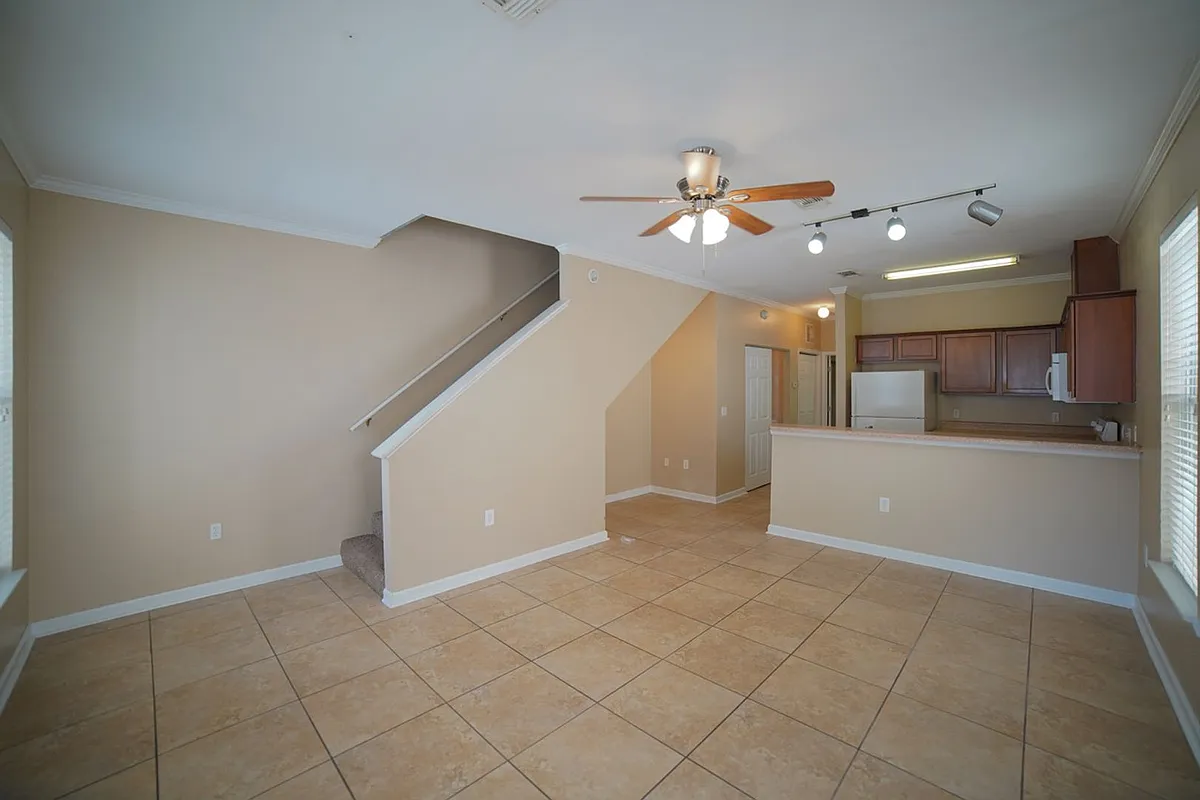 Building Photo - 2400 Fred Smith Rd #207