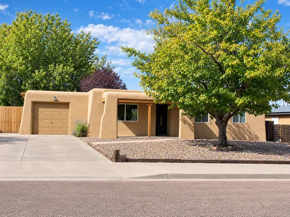 2712 Vereda Rodiando, Santa Fe, NM 87505