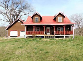 1099 Settles Rd, Lebanon, KY 40033