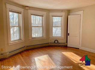 246 S Main St APT 3, Northfield, VT 05663