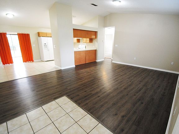 2nd image of 1106 Craig Ct