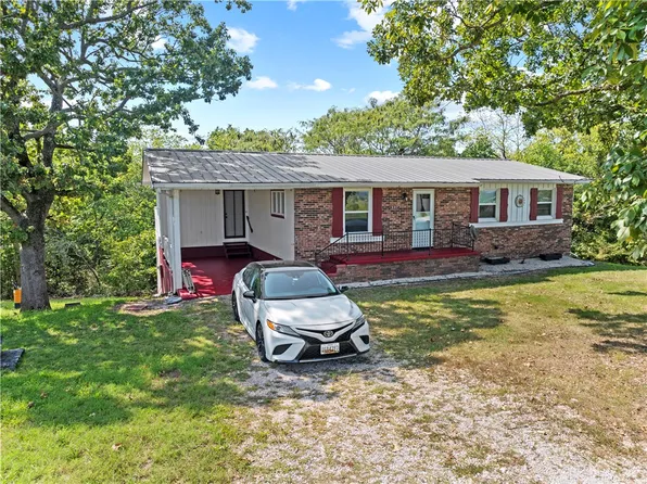 137 Harmon Rd, Harrison, AR 72601