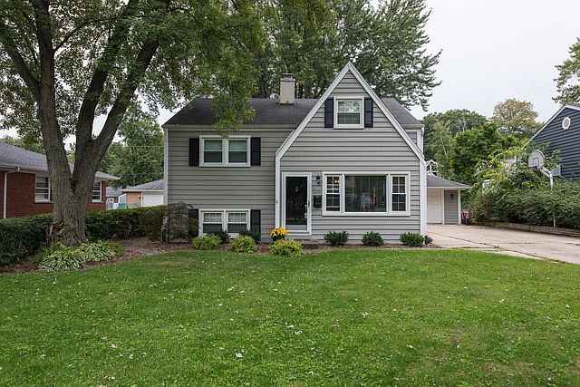 1st image of 1832 E Liberty Dr