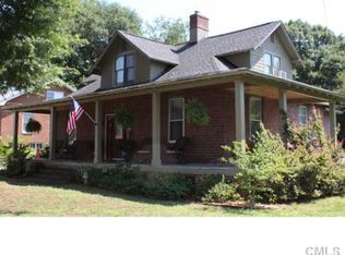 732 N Aspen St, Lincolnton, NC 28092