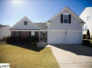 10 Waterfield Ct, Greer, SC 29650