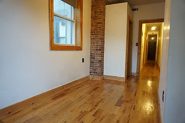 Rented by Rennit Inc.