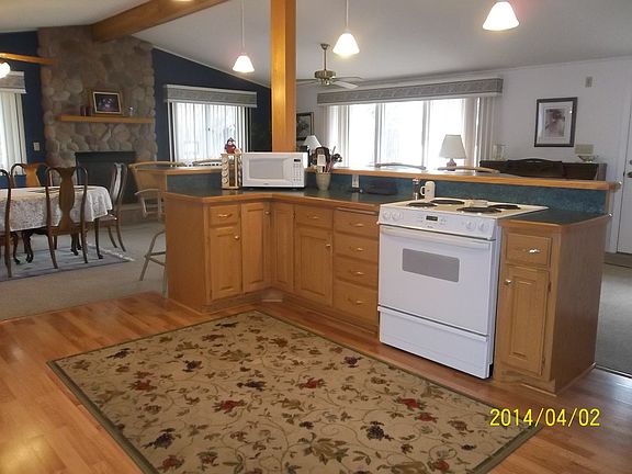 5th image of 27260 Lakewood Dr NW
