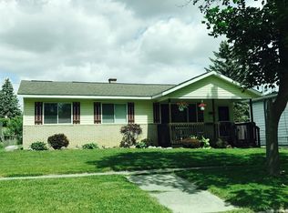 5206 Winshall Dr, Swartz Creek, MI 48473