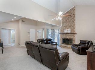 1619 Rocky Point Dr, Lewisville, TX 75077