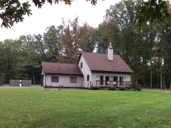 8110 Passer Rd, Blossvale, NY 13308