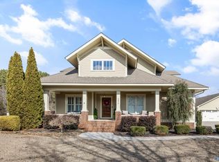 151 Hughes Rd, New Market, AL 35761