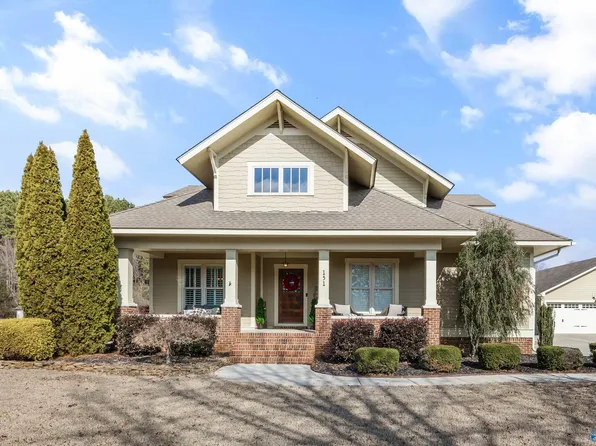 151 Hughes Rd, New Market, AL 35761