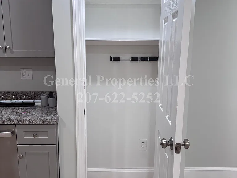 9 Beech St #5 — Photo 14