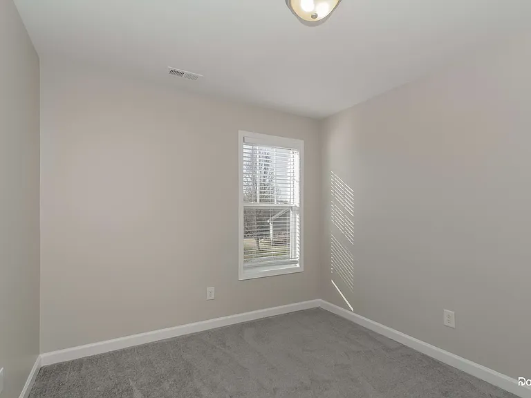 7943 Rolling Meadows Ln — Photo 11