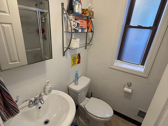 5th image of 3449 Ward St
