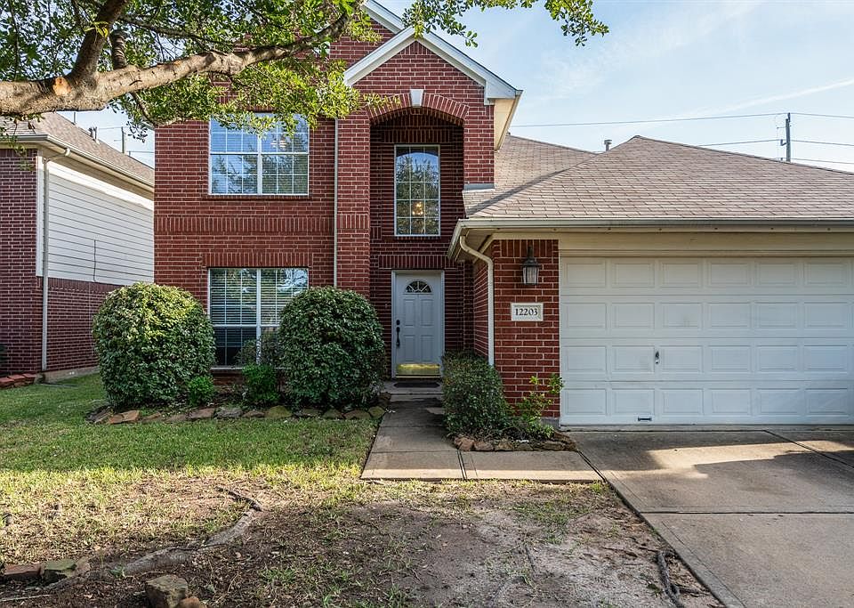 1st image of 12203 Piney Bend Dr