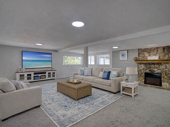 3rd image of 6820 Sea Ranch Dr