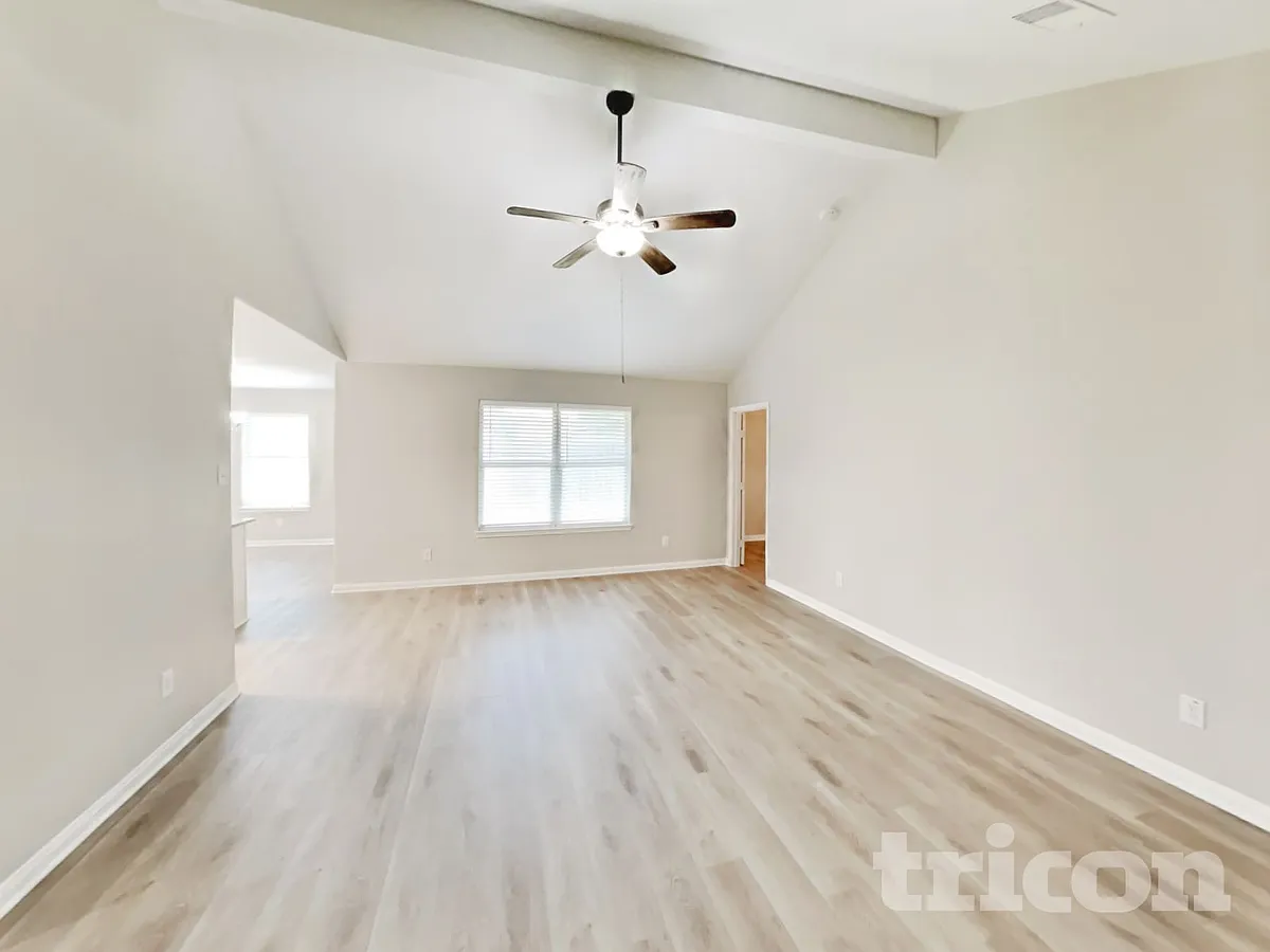 Building Photo - 308 Crooked Pine Ct