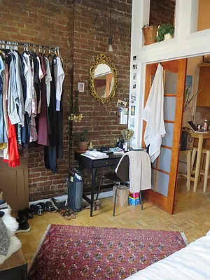 Rented by Centric New York | media 19