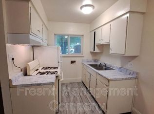 279 N Echo Ave APT E, Fresno, CA 93701
