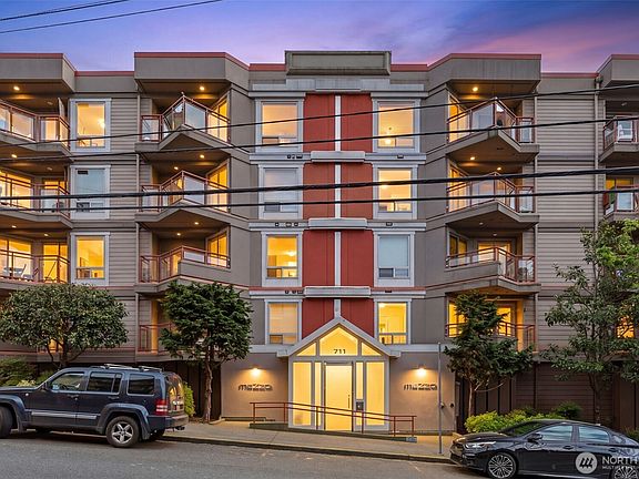 2nd image of 711 E Denny Way #206