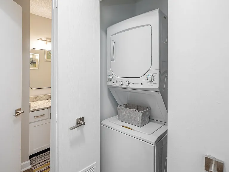 Stackable washer & dryer