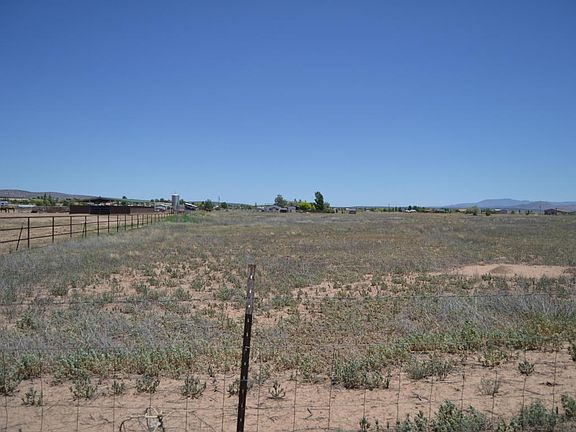 5th image of 25755 N Matli Ln
