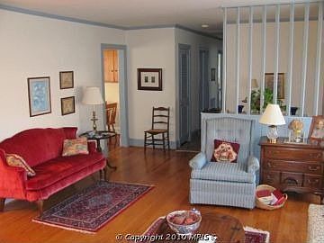 4th image of 106 Sussex St