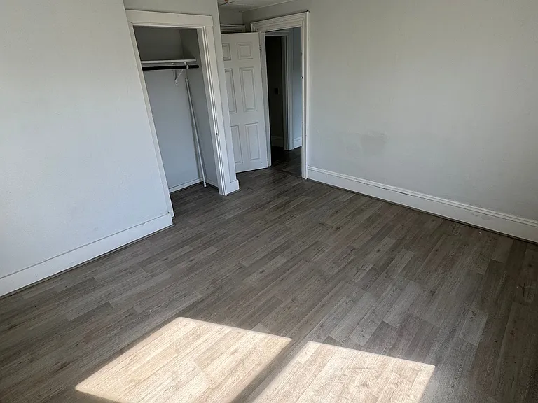 72 Pier St #2 — Photo 8