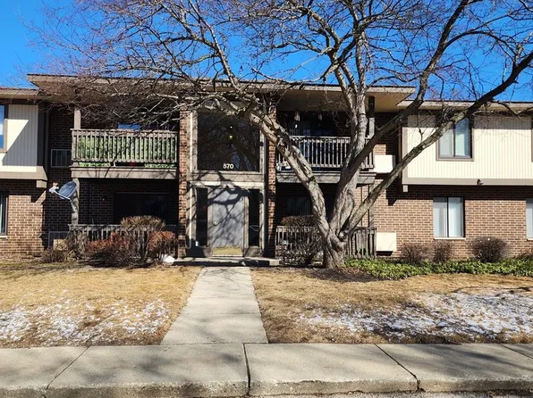 570 Somerset Ln APT 7, Crystal Lake, IL 60014