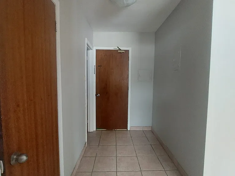 110 Breton Rd #4 — Photo 7