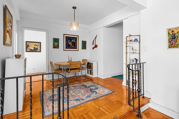 Sold by Compass | media 2
