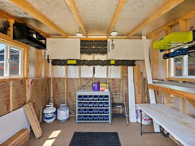 62 Queets St — Photo 24