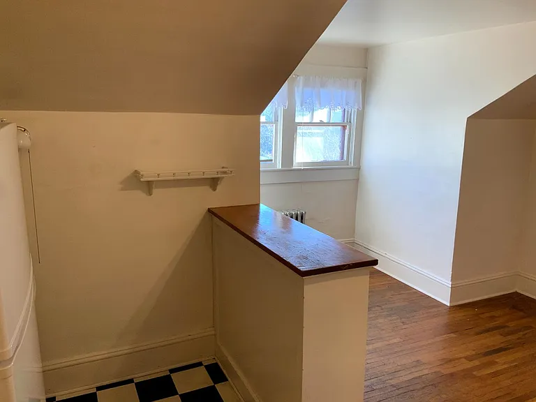 1176 Mill St #6 — Photo 10