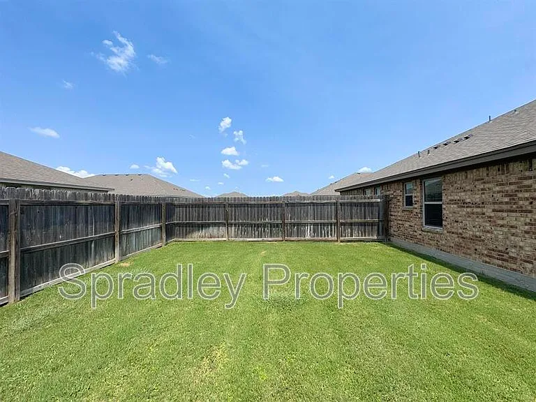 202 Juniper Dr #A — Photo 17