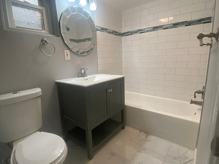 405 Upshur St NW — Photo 9