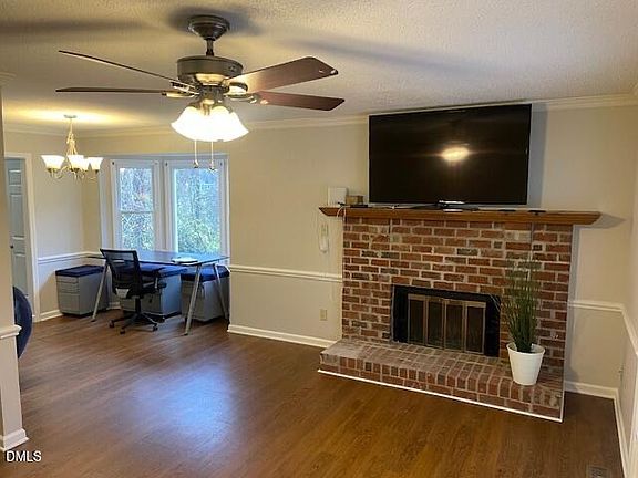 5th image of 4131 Kaplan Dr