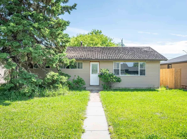 13411 112th St NW, Edmonton, AB T5E 5A3