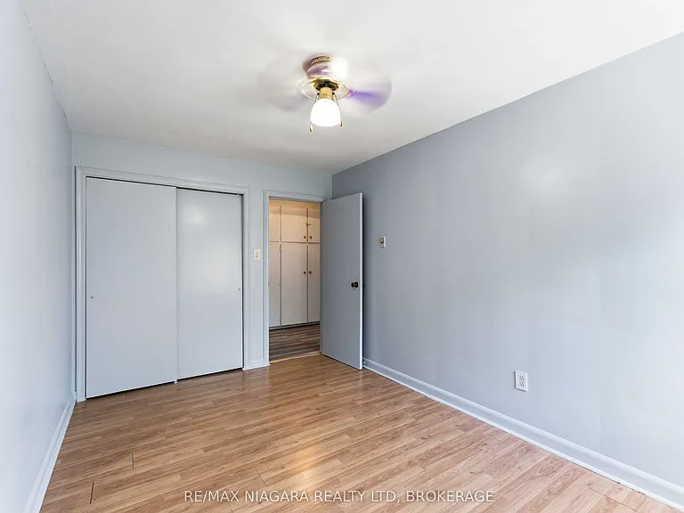 27 Main St #5 — Photo 15