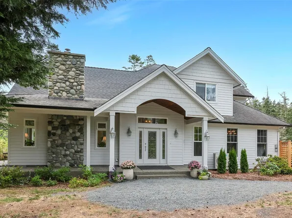 485 Southwind Rd, Comox Valley, BC V9M 3T9