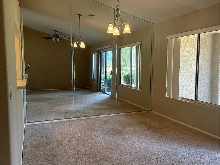 2425 Showcase Dr — Photo 20